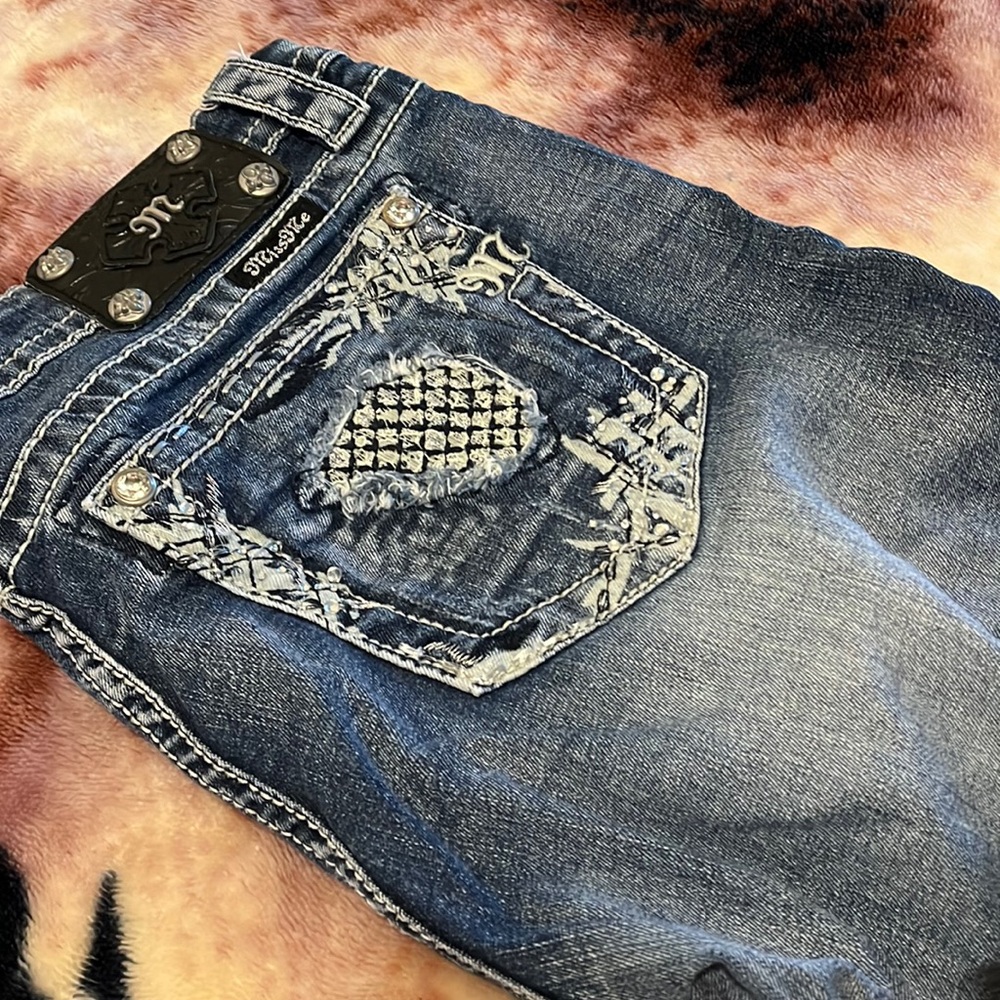 301/2 inseam Miss Me Jeans ,non smoking ,one cat home